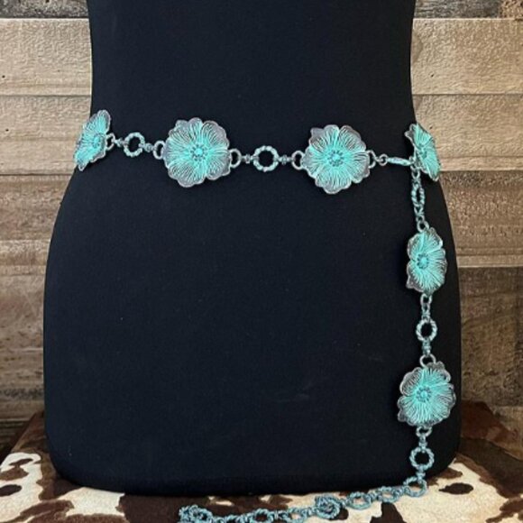 Western Flower Patina Concho Belt